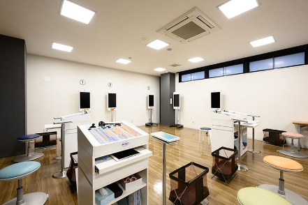 屈折検査および視力検査室イメージ